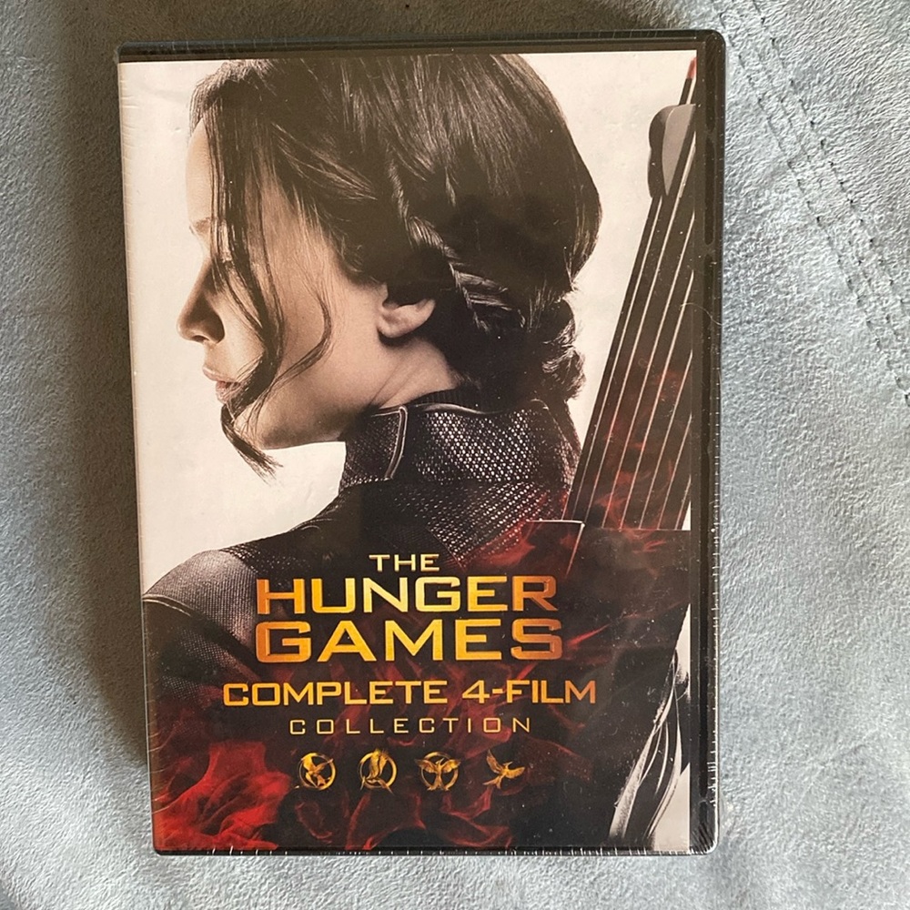 The Hunger Games Complete 4-Film Collection - Picture 2 of 6